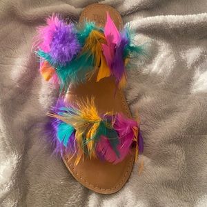 2 Strap Colorful Feather Sandals